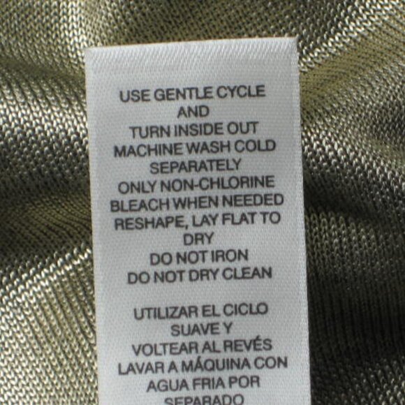 NWT Chicos Metallic Foil Tee Gold Green Sz 2P LP V Neck Elbow Short Sleeves Top - Picture 12 of 12